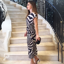Vestido Midi Eveline - Estampa Óptica e Cintura Ajustável