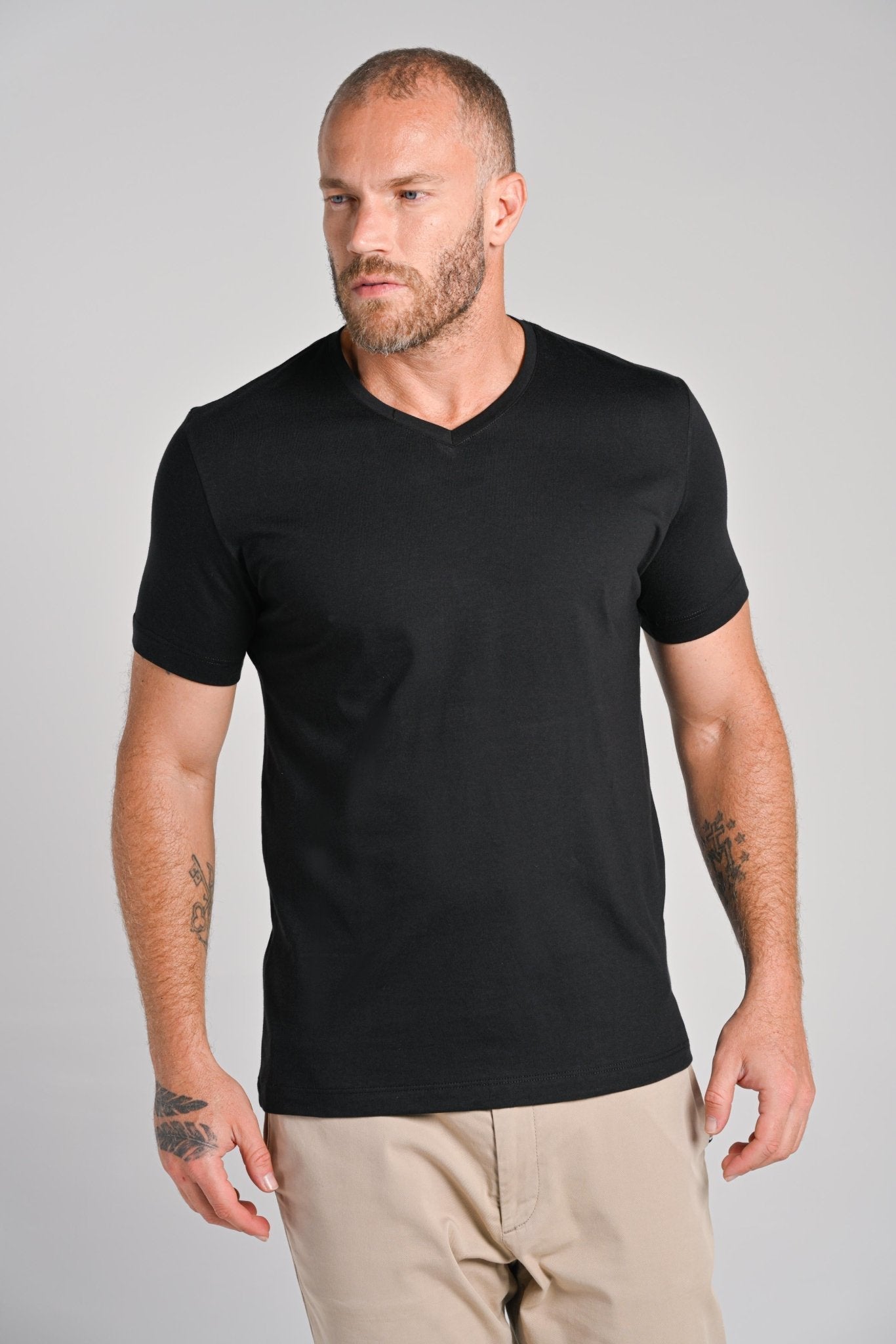 Camiseta Original Gola V Algodão Egípcio com Elastano Preta